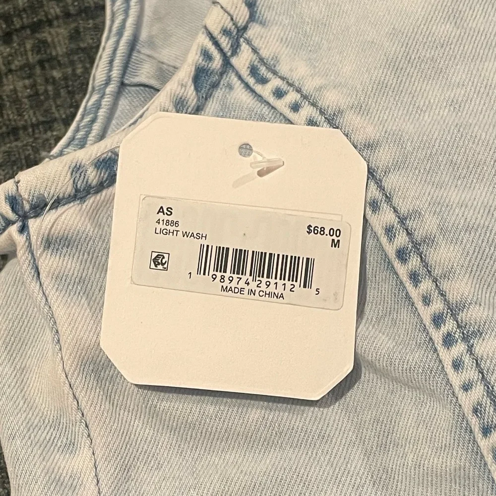 NWT Altar'd State Light Blue washed Denim Vest size M - Picture 5 of 11